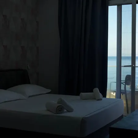 Otel The Blue Wave