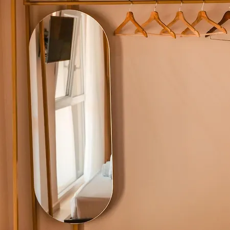 Hotel The Blue Wave Himara