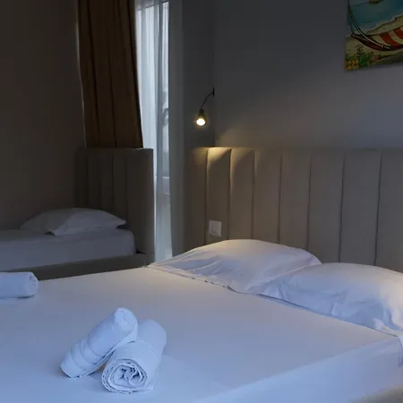 The Blue Wave 酒店