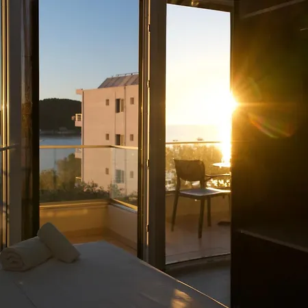 Hotel The Blue Wave 4*