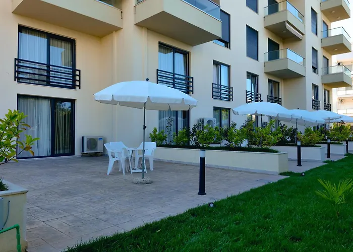 The Blue Wave Himarë