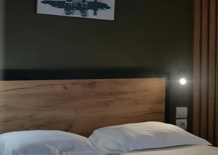 The Blue Wave Hotel Himarë